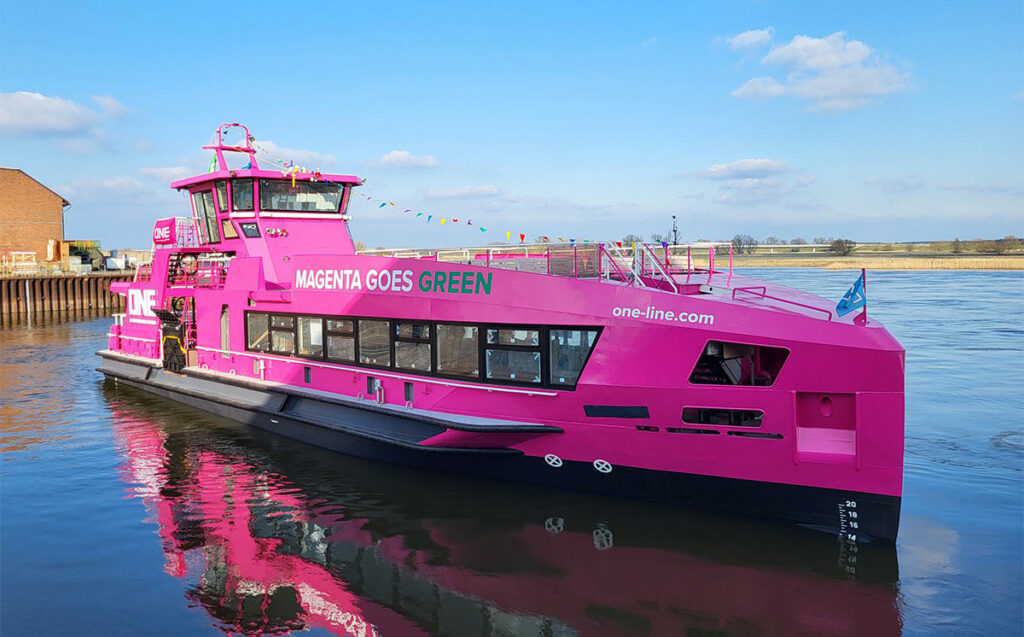 commuter-ferry-5-1st-vessel-floating